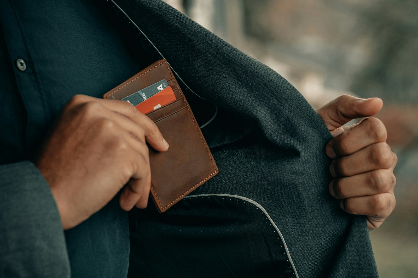 Ekster Wallet Reviews 2026 | What 50,000 Real Customers Are Saying