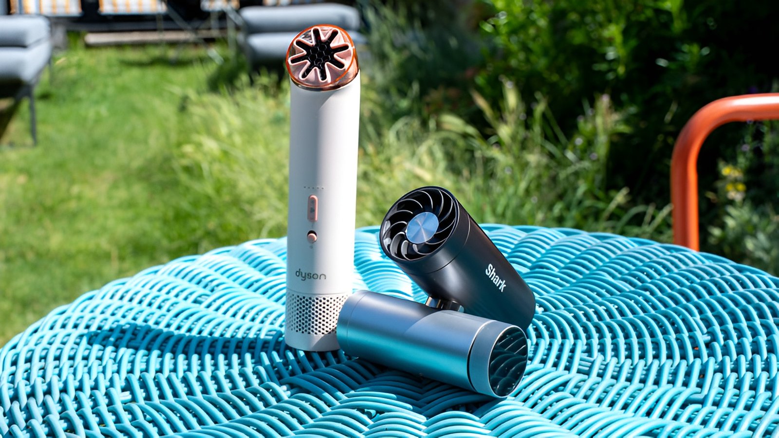 Dyson HushJet Mini Cool vs Shark ChillPill